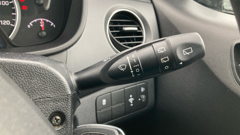 Hyundai i10 1.0 Go SE 5dr Petrol Hatchback